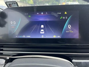 Safety Concerns: Chinese Car Model Bound for Vietnam Suffers Mechanical Failure in Malaysia - image 4
