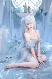 Stunning Nikke Goddess of Victory Cinderella Crystal Princess Cosplay by Xuan Xiao Xue Jie – Intricate Anime Gaming Costume Photography Collection - image 32