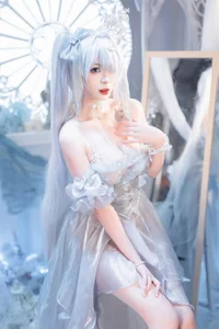 Stunning Nikke Goddess of Victory Cinderella Crystal Princess Cosplay by Xuan Xiao Xue Jie – Intricate Anime Gaming Costume Photography Collection - image 22