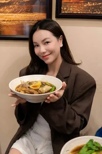 Vietnamese Showbiz Highlights: Ngoc Trinh Closes Restaurant and Chi Trung’s Playful Appeal - image 28