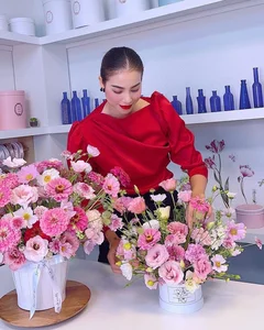Pham Huong's Business Owner Fashion: A Stunning Daily Style Guide - image 7