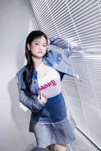 Vietnamese Actress Trúc Anh from 'Mắt biếc' Stuns in New Luxurious High-Fashion Photoshoot - image 4