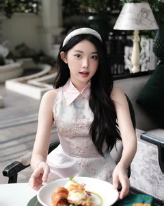 The Sweet Charm of the 'Mukbang Fairy': A Viral Beauty Sensation - image 5