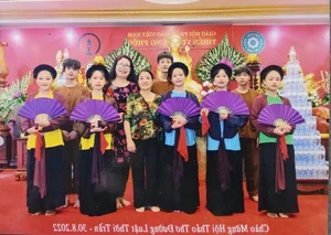 Preserving Heritage: How a Female Artisan Revived Ancient Folk Singing Traditions - image 2