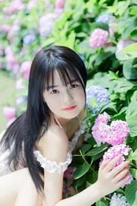 YiTuYu Art Language Vol.4477: Xiao Yi Mei Mei Cute Photography Gallery - image 4
