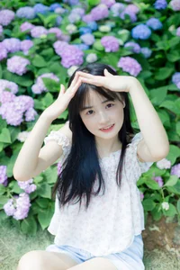 YiTuYu Art Language Vol.4477: Xiao Yi Mei Mei Cute Photography Gallery - image 3