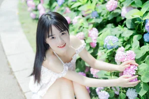 YiTuYu Art Language Vol.4477: Xiao Yi Mei Mei Cute Photography Gallery - image 13