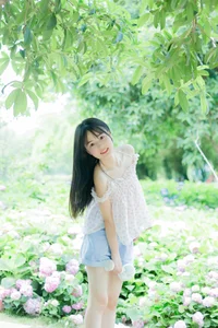 YiTuYu Art Language Vol.4477: Xiao Yi Mei Mei Cute Photography Gallery - image 23