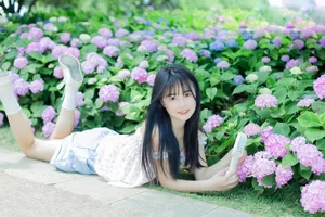 YiTuYu Art Language Vol.4477: Xiao Yi Mei Mei Cute Photography Gallery - image 32