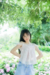 YiTuYu Art Language Vol.4477: Xiao Yi Mei Mei Cute Photography Gallery - image 8