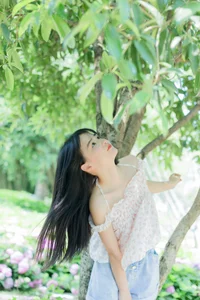 YiTuYu Art Language Vol.4477: Xiao Yi Mei Mei Cute Photography Gallery - image 30
