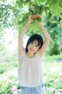 YiTuYu Art Language Vol.4477: Xiao Yi Mei Mei Cute Photography Gallery - image 10