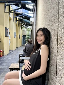 Doãn Hải My’s Radiant Postpartum Glow: A Stunning No-Makeup Gallery - image 2