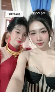 Viral Social Media Highlights: Youthful Mother-in-Law and Inspiring Act of Honesty - image 8