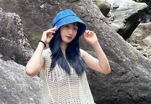 Wushu Athlete Phuong Nhi Stuns with Elegant and Glamorous Transformation - image 2