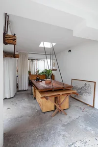 The Urban Recycled Home: Transforming Old Materials into Flexible Living Spaces - image 24