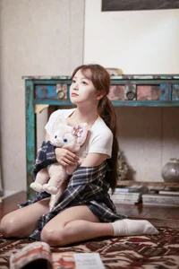 YiTuYu Art Language Vol.9516: Xiao Yi Elegant Portrait Gallery - image 1
