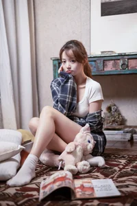 YiTuYu Art Language Vol.9516: Xiao Yi Elegant Portrait Gallery - image 17