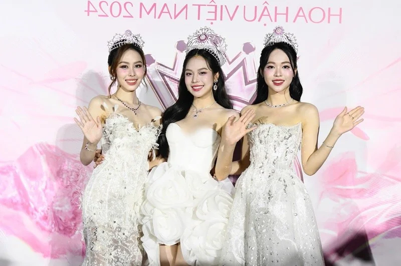 Runner-up Ngoc Hang's Stunning Transformation as She Concludes Her Successful Reign