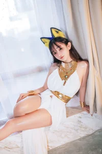 Sakurai Ningning: The Ethereal White Cat Girl Cosplay Aesthetic - image 24