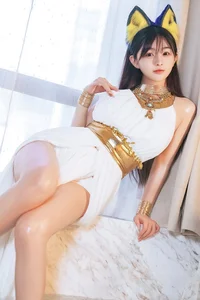 Sakurai Ningning: The Ethereal White Cat Girl Cosplay Aesthetic - image 21