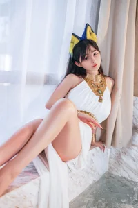 Sakurai Ningning: The Ethereal White Cat Girl Cosplay Aesthetic - image 31