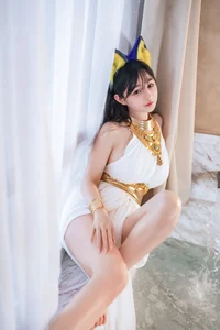 Sakurai Ningning: The Ethereal White Cat Girl Cosplay Aesthetic - image 32