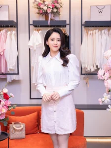 The Radiant Beauty and Professional Style of VTV Weather Forecast Presenters - image 35