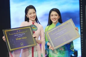 The Radiant Beauty and Professional Style of VTV Weather Forecast Presenters - image 39