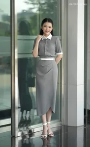 The Radiant Beauty and Professional Style of VTV Weather Forecast Presenters - image 64