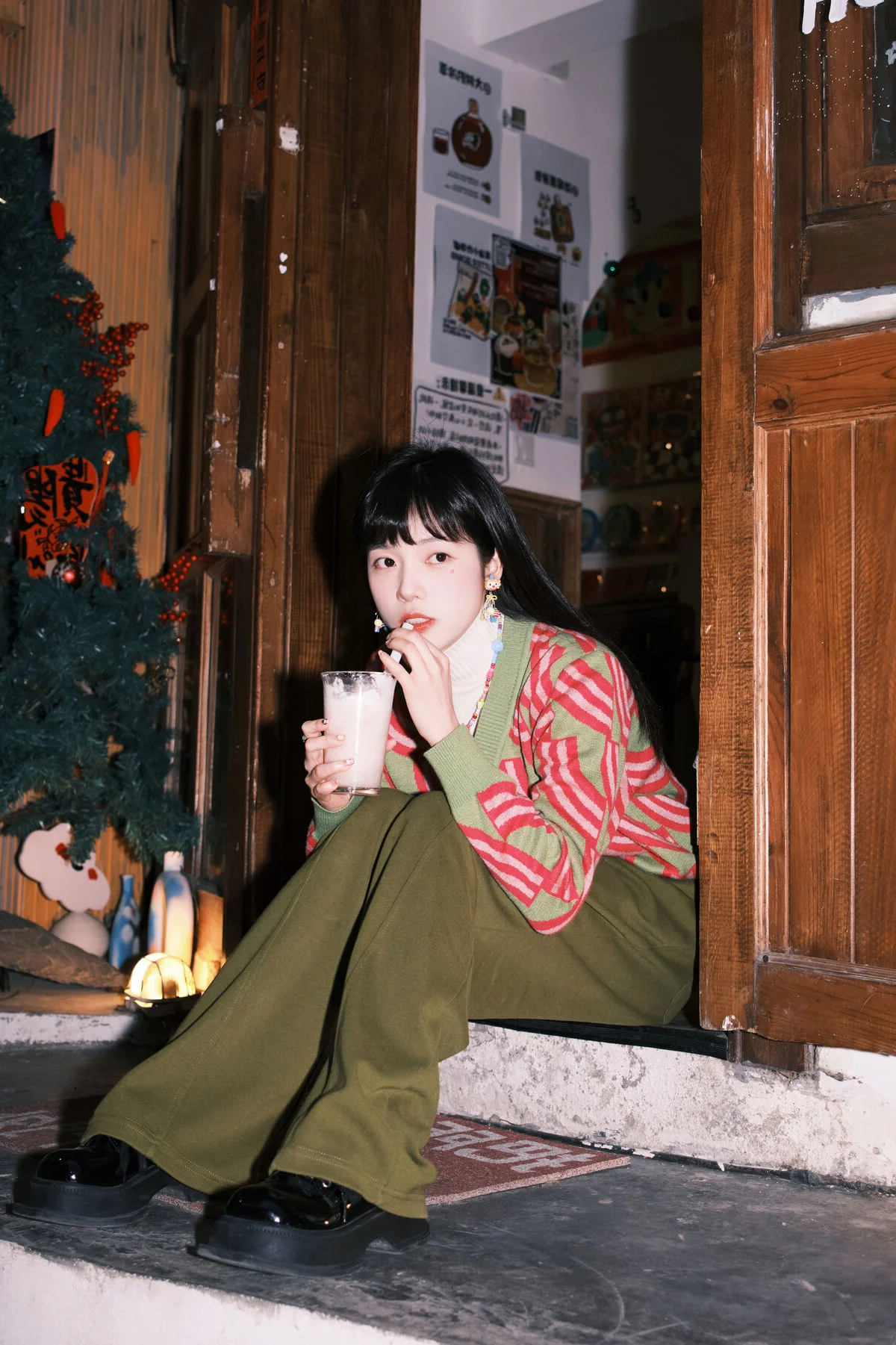 YiTuYu Art Language Vol.6941 Xiao Song Ma Nai: A Fusion of Art and Style