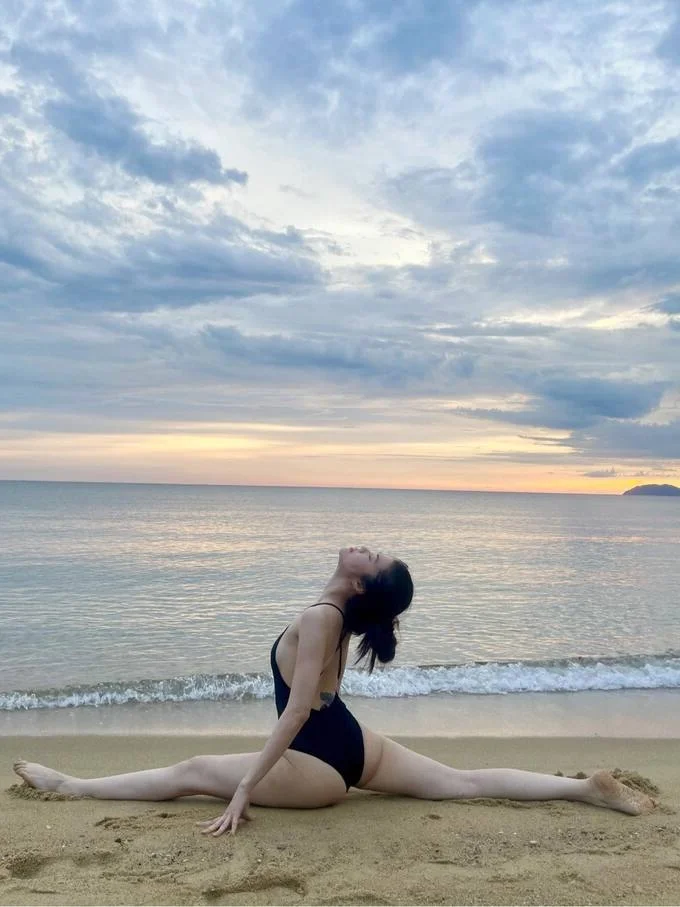 Singer Le Quyen Enjoys a Stylish New York Getaway