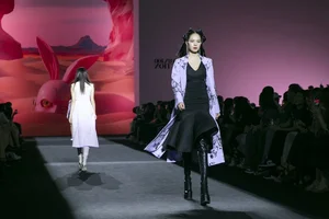 Youngest Miss Vietnam Conquers International Runway After Facing Early Criticism - image 7