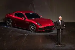 Discover the Unique Beauty of Maserati GranTurismo Meccanica Lirica: An Iconic Italian Sports Car - image 0