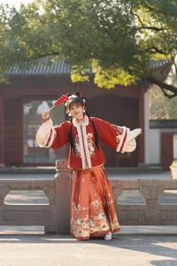 Artistic Excellence in YiTuYu Art Language Vol.6283 Featuring Pao Fu Xiao Fang - image 1