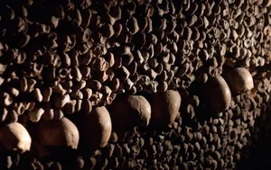 Haunting Secrets of the Paris Catacombs: A Journey Beneath the City - image 10
