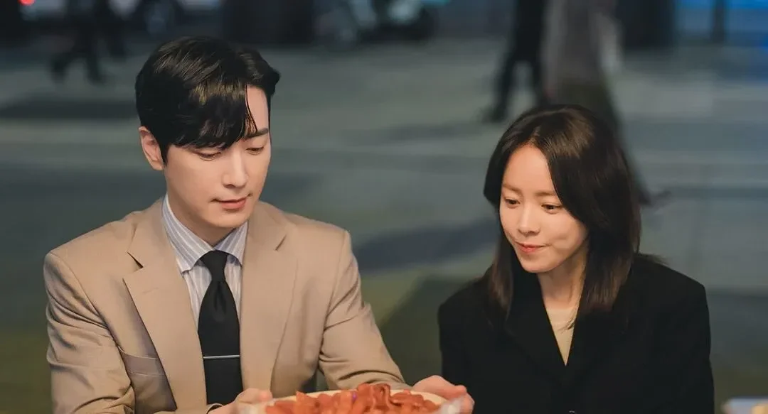 Do K-Dramas Create Unrealistic Romantic Expectations? Analyzing the Impact of Korean Television