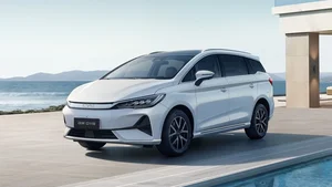 BYD M6: A Smart Investment Strategy Amidst Rising Fuel Costs - image 8