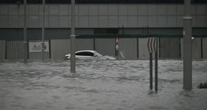 Historic Rainfall Causes Unprecedented Flooding Across Desert City of Dubai - image 2