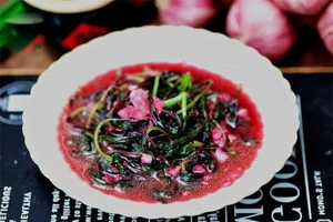 Affordable 4-Course Family Dinner Ideas: Nutritious and Delicious Recipes for Your Weekly Meal Plan - image 1