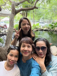 Vietnamese Celeb News: Star Travels to US for World Cup & Minh Hang’s Stage Mishap - image 34