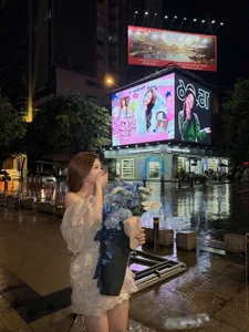 Vietnamese Celeb News: Star Travels to US for World Cup & Minh Hang’s Stage Mishap - image 50
