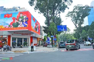 Ho Chi Minh City Streets Glow with Vibrant Colors on National Day - image 18