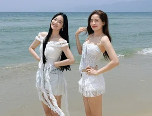 Chi Pu Stuns in Beach Photoshoot with Chinese Celebrities: A Fusion of Style and Beauty - image 3