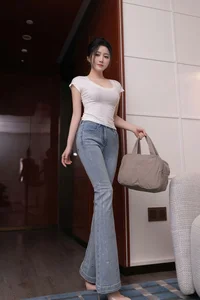 Elegant Fashion Portraiture of Yu Zi Jiang Fish: XiuRen No.10858 High-Definition Photography Collection - image 13