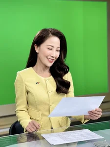 Meet the Beautiful and Luxurious VTV Weather Presenters Ruling Social Media - image 6