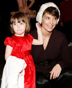 Suri Cruise: Evolution From Designer Princess to Relatable Teen - image 3