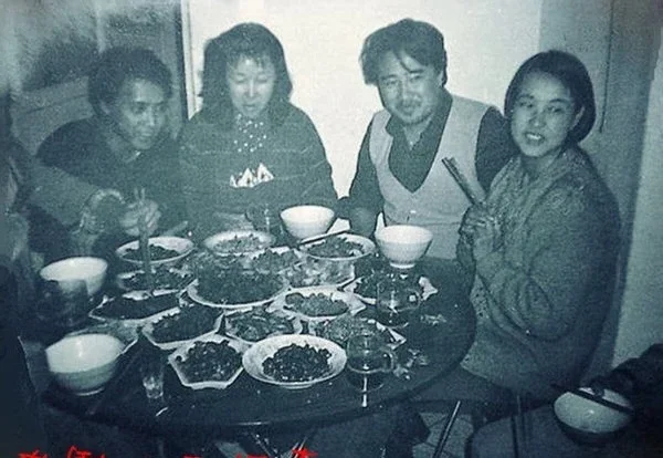 The Dramatic Love Triangle of Liu Xiaoqing and Jiang Wen