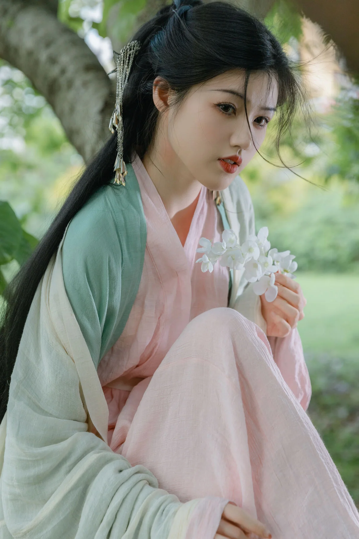 Art Language Vol.6466 Yu Han - Contemporary Aesthetic Visual Series