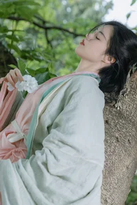 Art Language Vol.6466 Yu Han - Contemporary Aesthetic Visual Series - image 2
